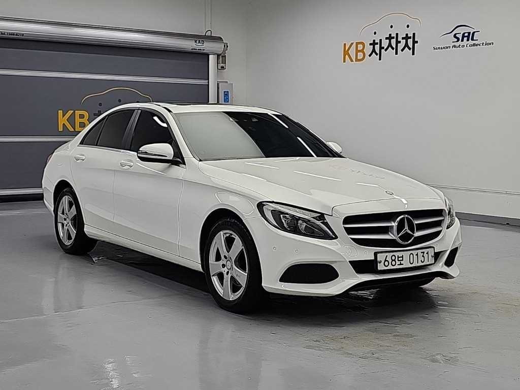 벤츠 C 클래스 C클래스 W205 C200 이미지 4