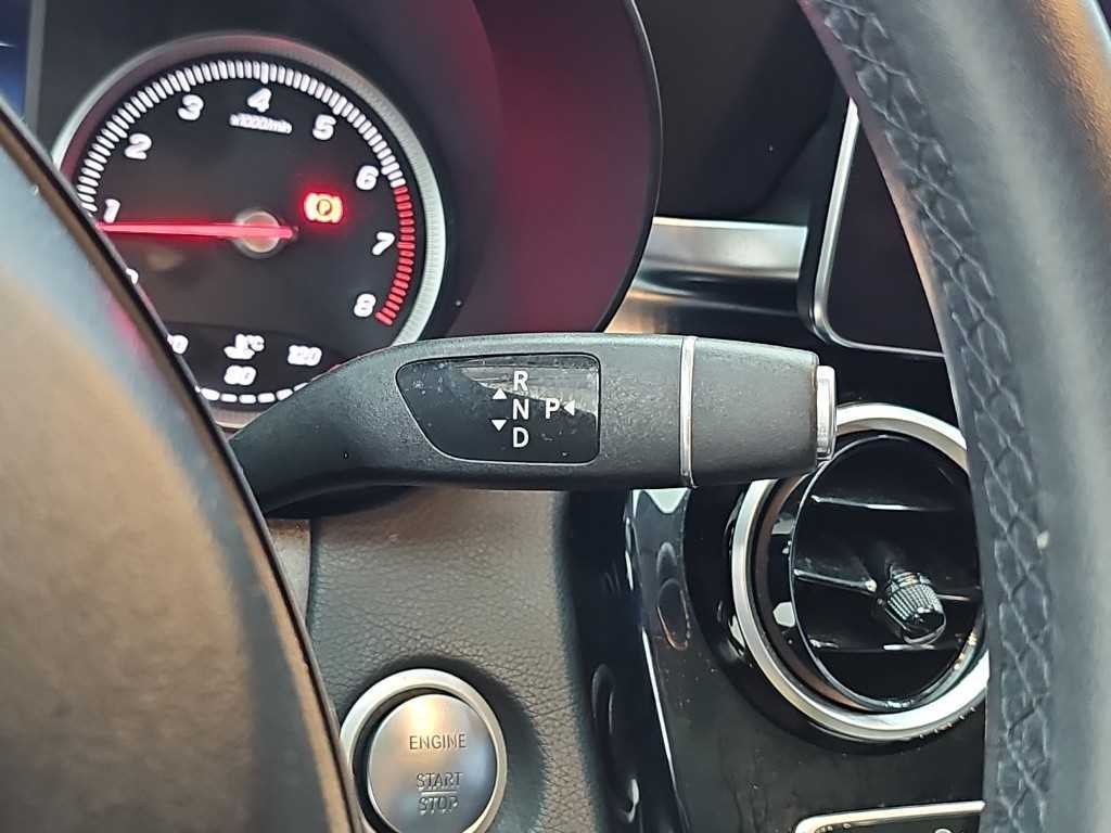 벤츠 C 클래스 C클래스 W205 C200 이미지 8