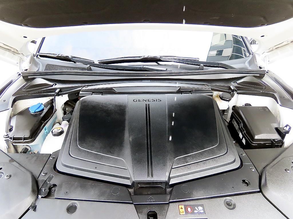 제네시스 GV60 스탠다드 2WD 이미지 19