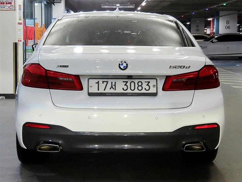 BMW 5시리즈 5시리즈 (G30) 520d xDrive M 스포츠 플러스 이미지 5