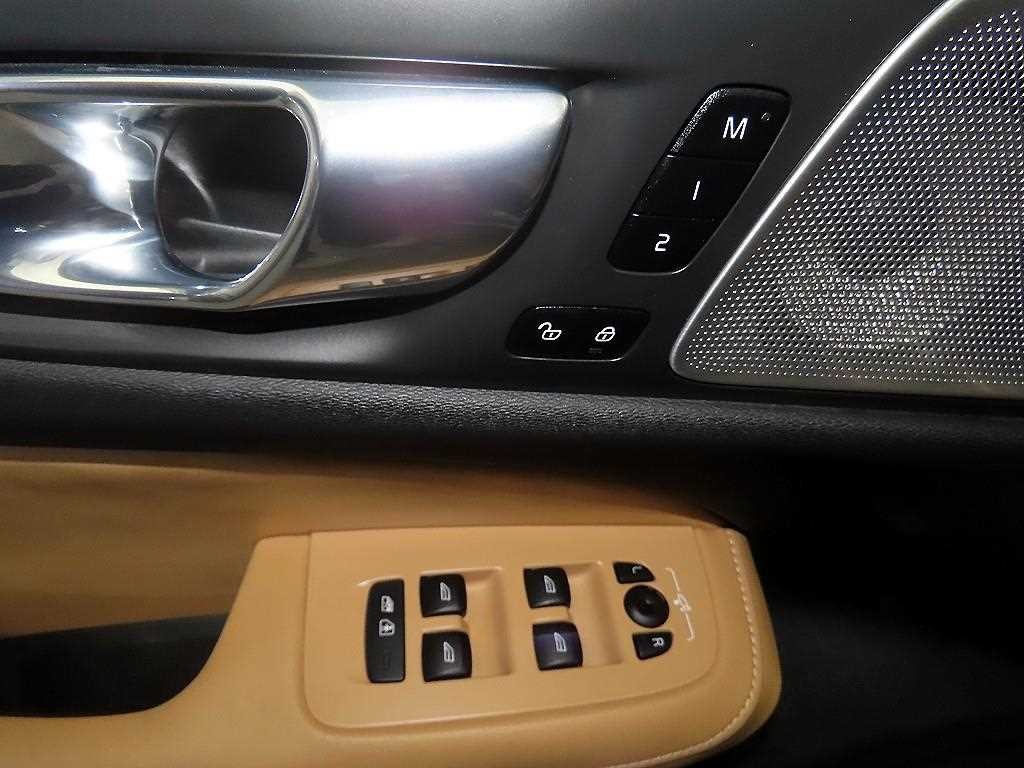 볼보 S60 S60(3세대) B5 인스크립션 이미지 13