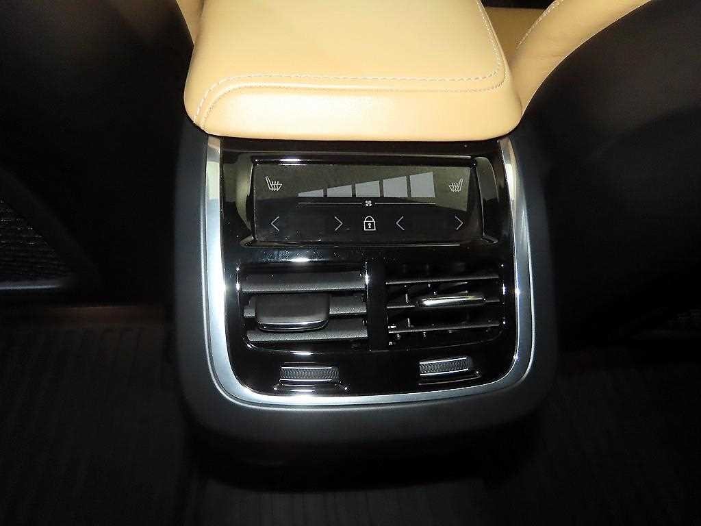 볼보 S60 S60(3세대) B5 인스크립션 이미지 17