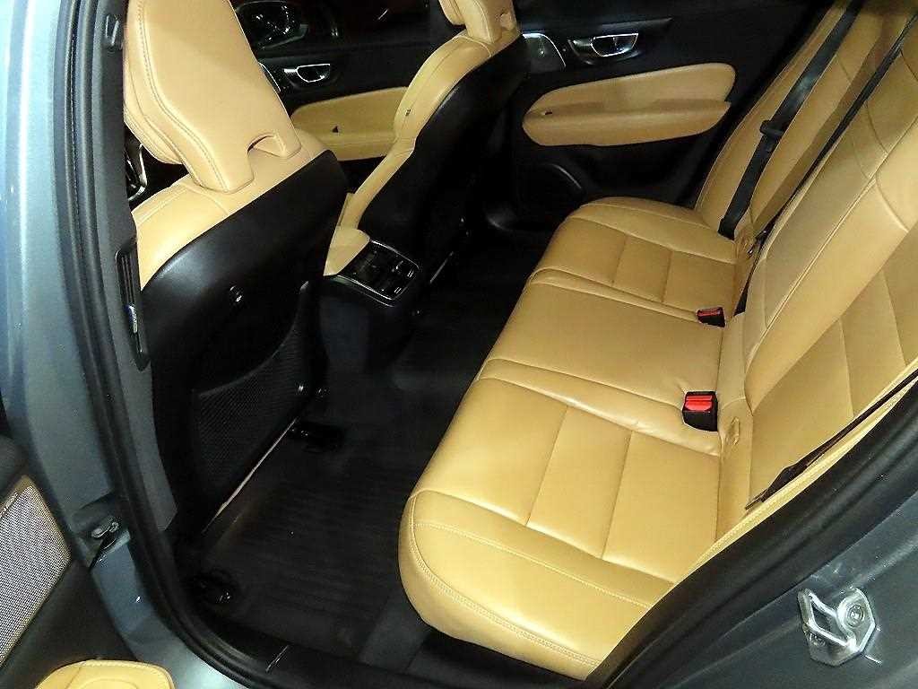 볼보 S60 S60(3세대) B5 인스크립션 이미지 7