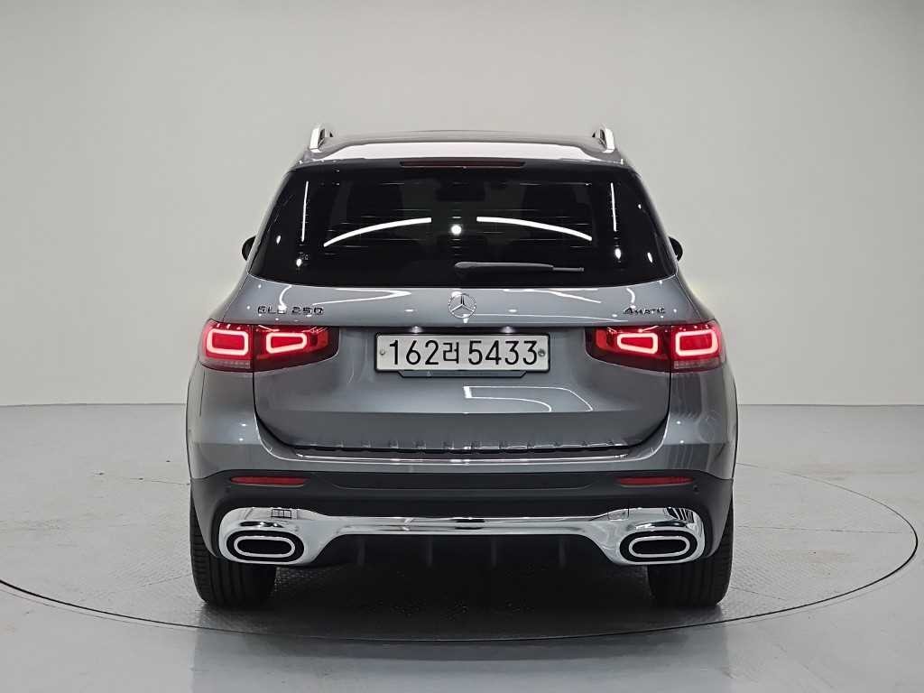 벤츠 GLB 클래스 GLB클래스 X247 GLB 250 4MATIC 이미지 3