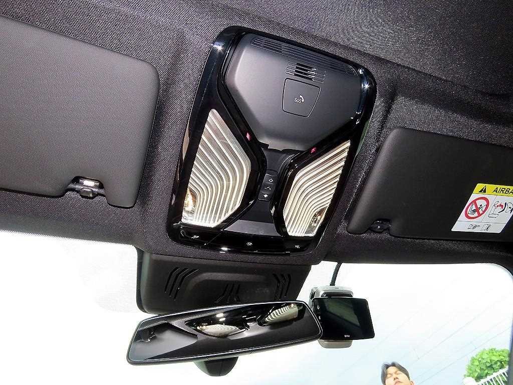 BMW 3시리즈 3시리즈 (G20) 320i M 스포츠 이미지 16