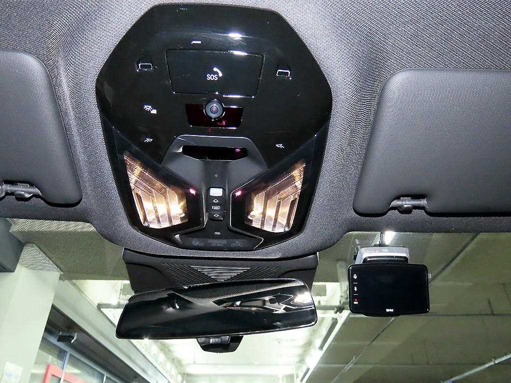 BMW 5시리즈 5시리즈 (G60) 520i 기본형 이미지 14