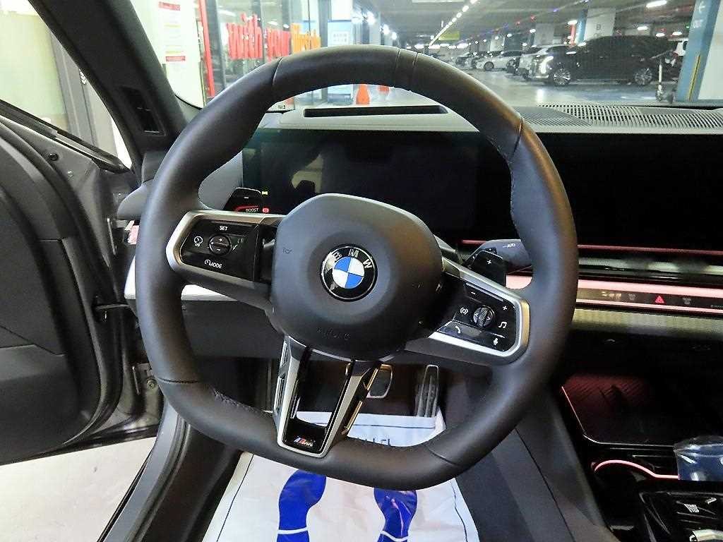 BMW 5시리즈 5시리즈 (G60) 520i 기본형 이미지 8