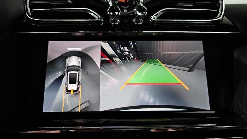 벤틀리 벤테이가 4.0 V8 이미지 15