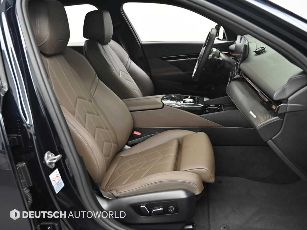 BMW 5시리즈 5시리즈 (G60) 520i M 스포츠 이미지 10