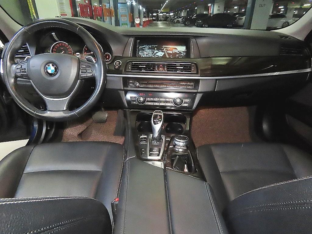 BMW 5시리즈 5시리즈 (F10) 528i 럭셔리 이미지 10