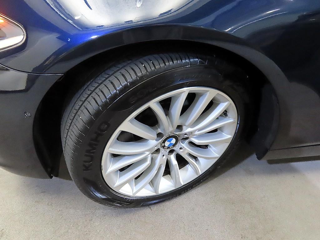 BMW 5시리즈 5시리즈 (F10) 528i 럭셔리 이미지 20
