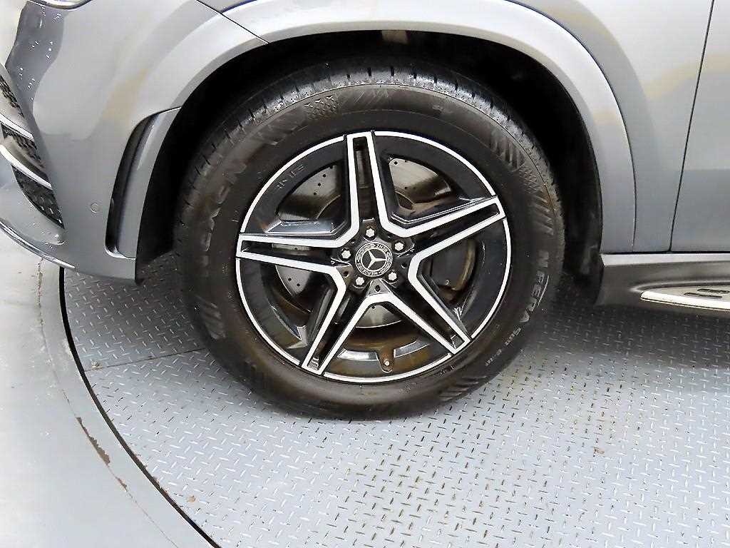 벤츠 GLE 클래스 GLE 클래스 W167 GLE 400d 4MATIC 쿠페 이미지 20