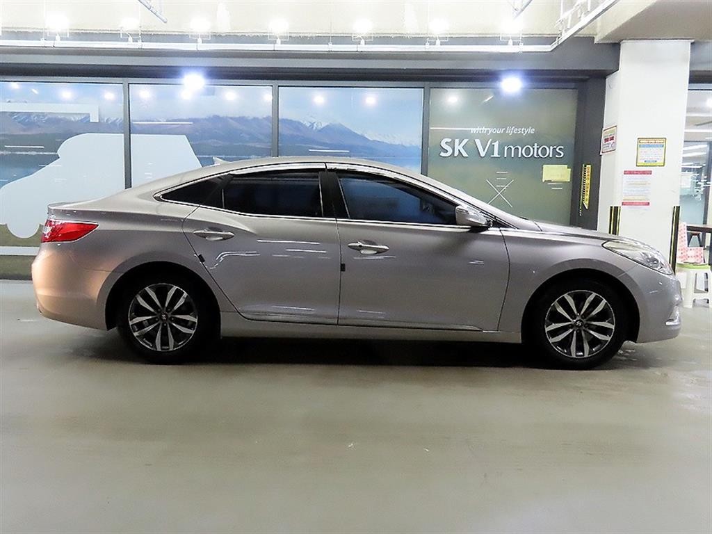 현대 그랜저 그랜저 HG HG240 LUXURY 이미지 3