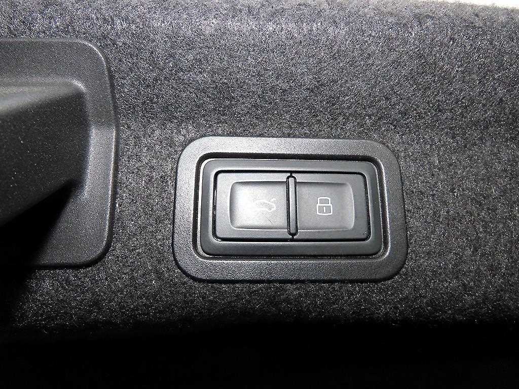 아우디 A6 A6 (C8) 45 TFSI 콰트로 프리미엄 이미지 15