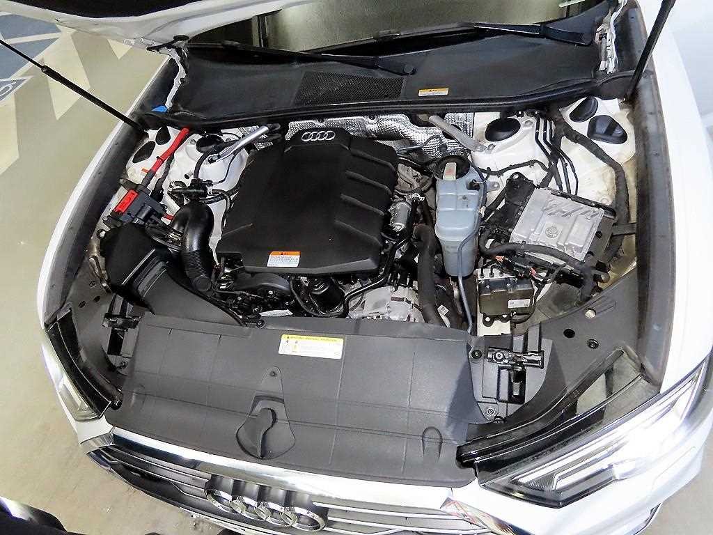 아우디 A6 A6 (C8) 45 TFSI 콰트로 프리미엄 이미지 19