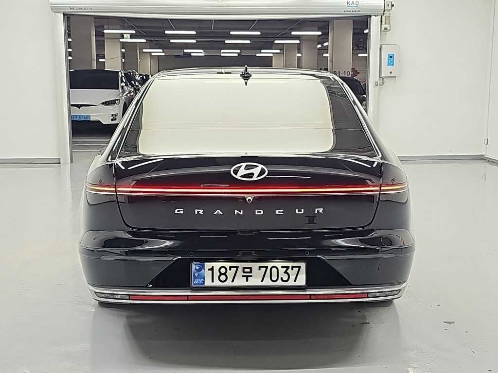 현대 그랜저 그랜저 (GN7) 가솔린 3.5 2WD 익스클루시브 이미지 3