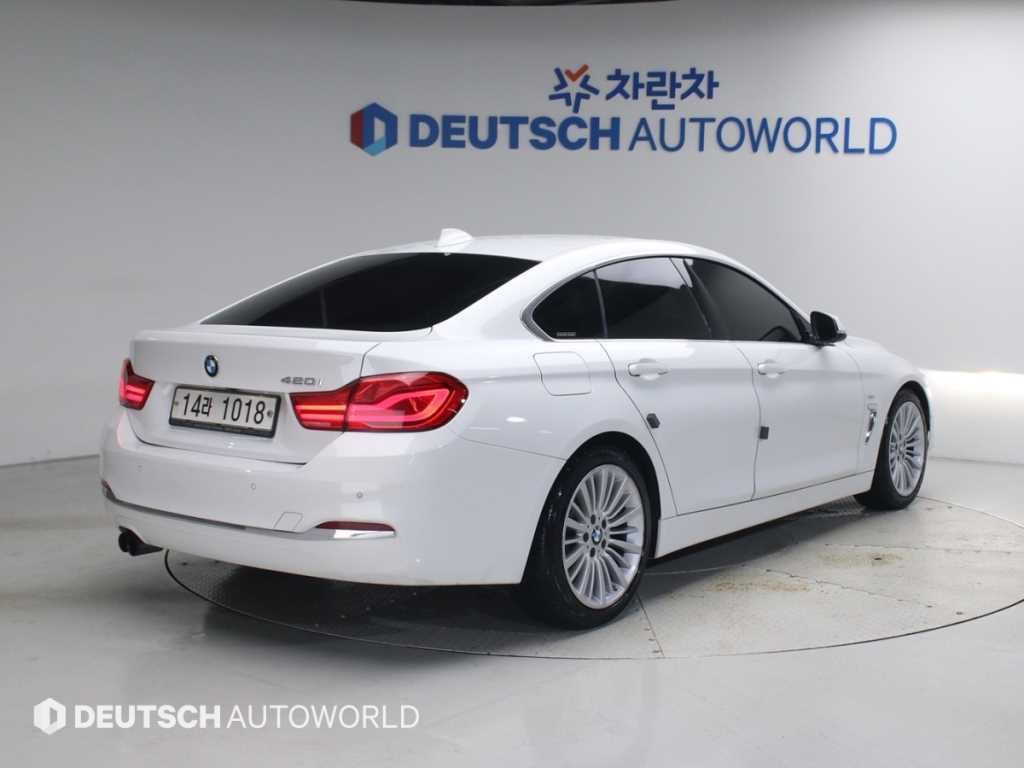 BMW 4시리즈 4시리즈 (F32) 420i 그란쿠페 럭셔리 이미지 2