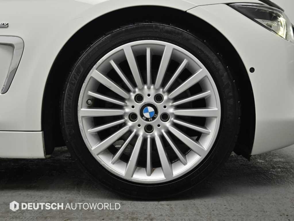 BMW 4시리즈 4시리즈 (F32) 420i 그란쿠페 럭셔리 이미지 5