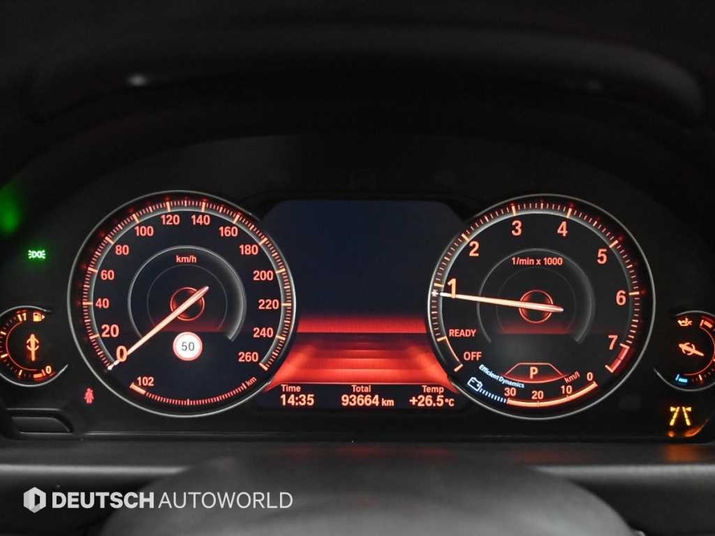 BMW 4시리즈 4시리즈 (F32) 420i 그란쿠페 럭셔리 이미지 8