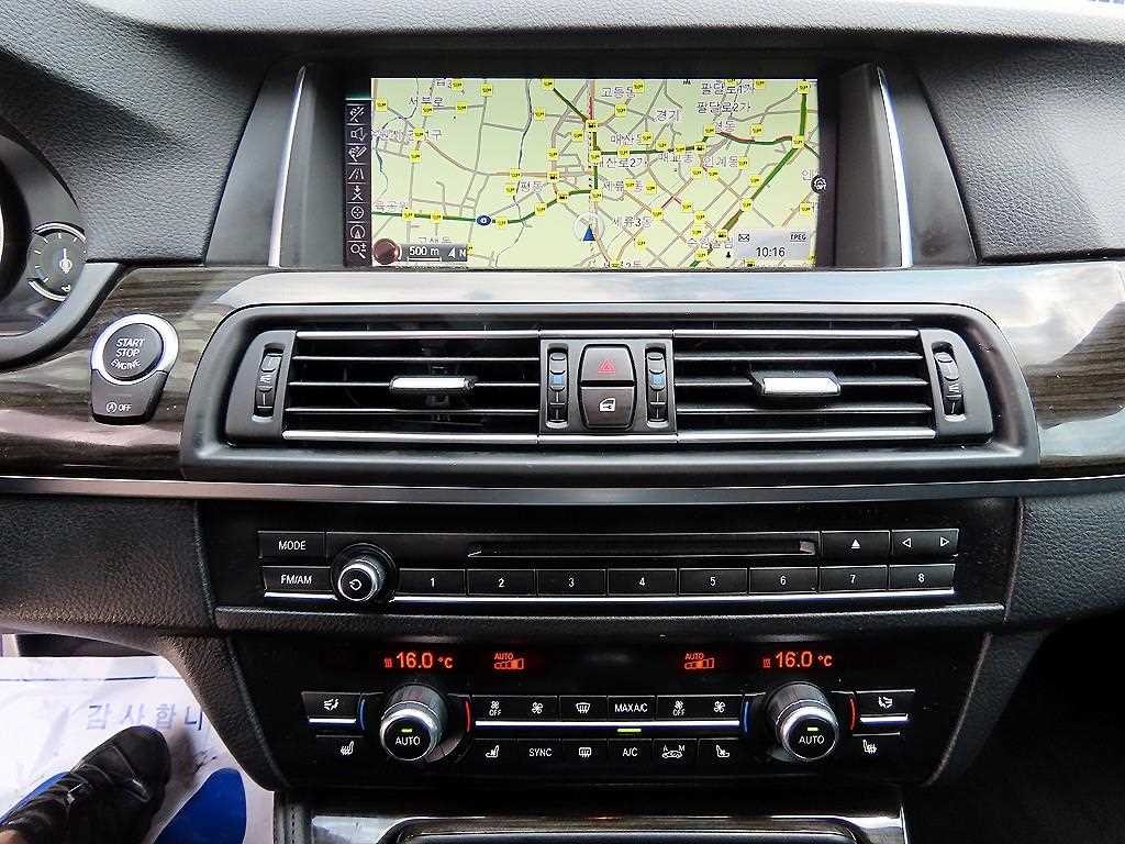 BMW 5시리즈 5시리즈 (F10) 528i 럭셔리 플러스 이미지 13