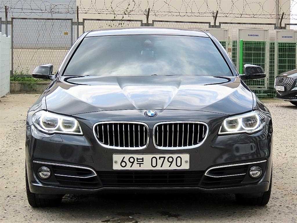 BMW 5시리즈 5시리즈 (F10) 528i 럭셔리 플러스 이미지 2