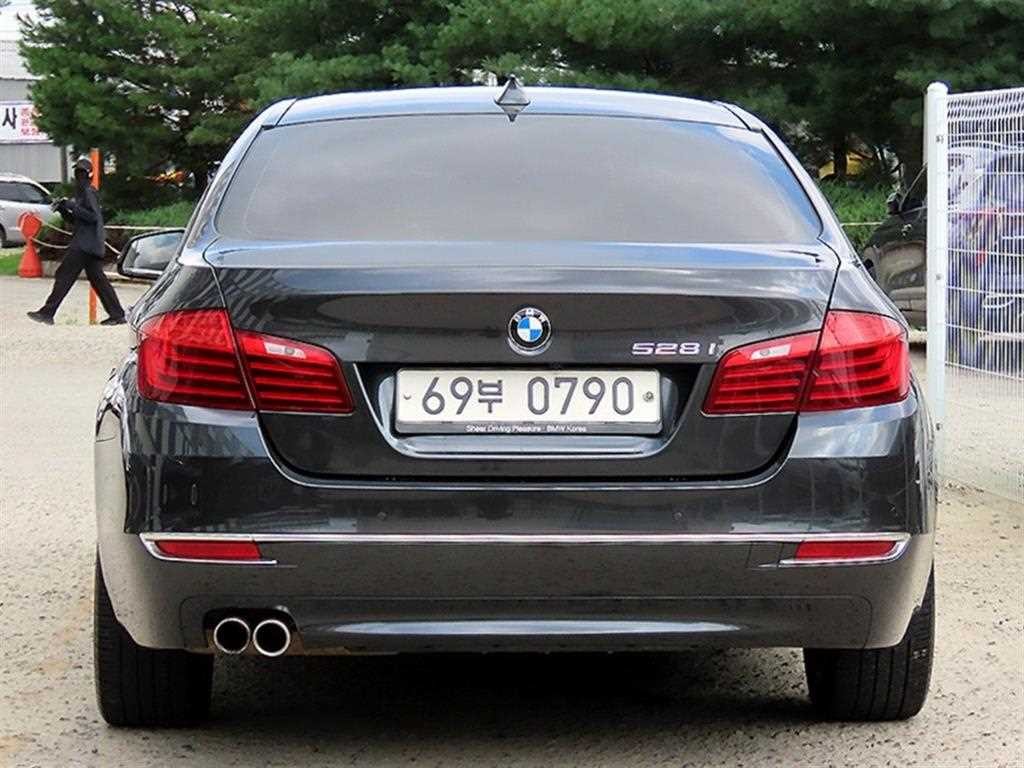 BMW 5시리즈 5시리즈 (F10) 528i 럭셔리 플러스 이미지 5