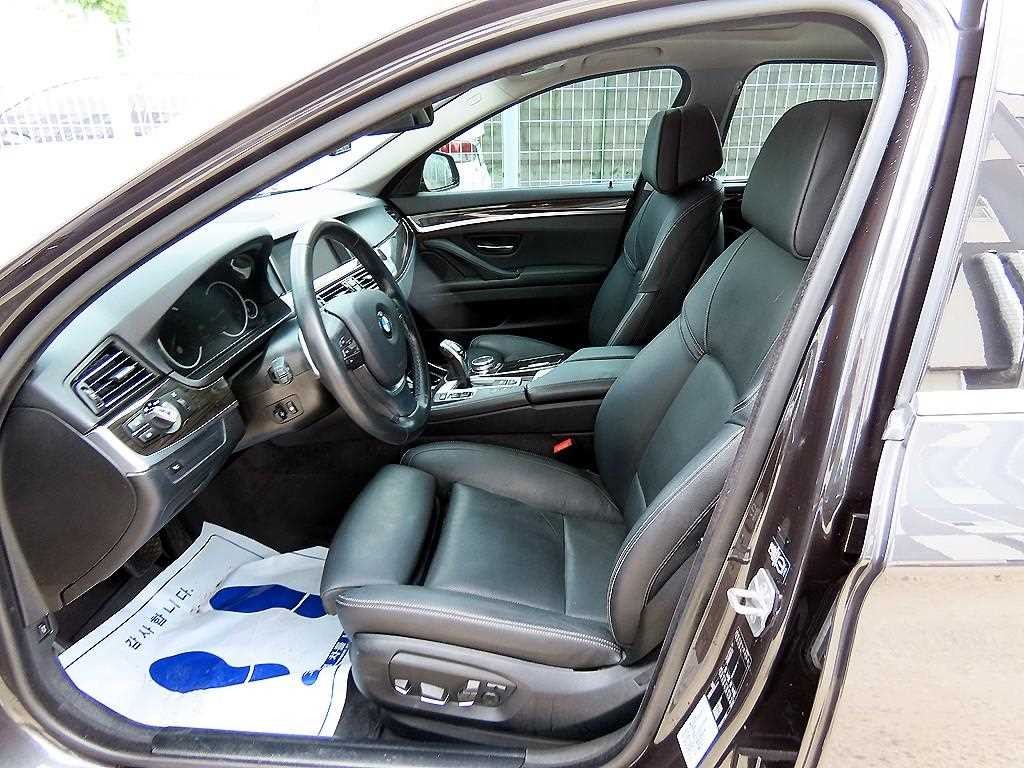 BMW 5시리즈 5시리즈 (F10) 528i 럭셔리 플러스 이미지 6