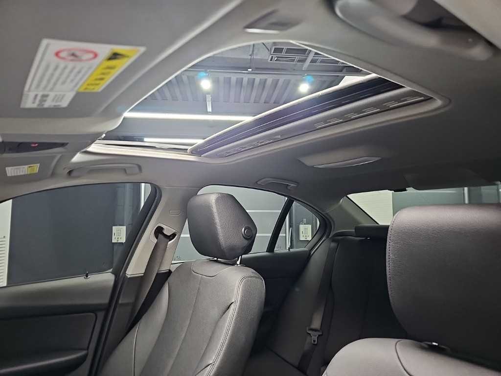BMW 3시리즈 3시리즈 (F30) 320d 이미지 13
