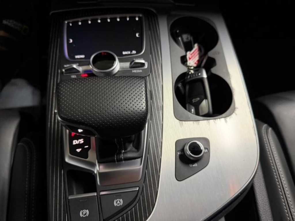 아우디 Q7 Q7 (4M) 45 TDI 콰트로 스포트 이미지 12