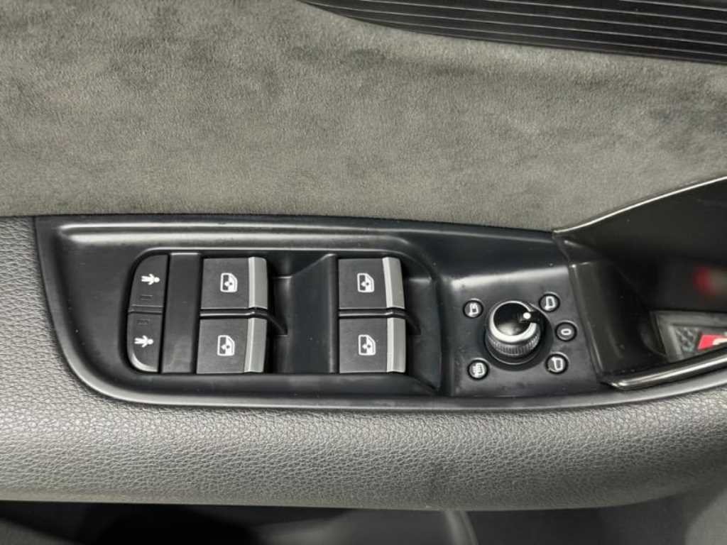 아우디 Q7 Q7 (4M) 45 TDI 콰트로 스포트 이미지 17