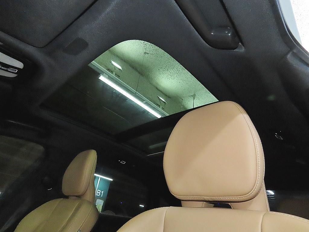 볼보 S90 T8 AWD 얼티메이트 브라이트 이미지 15