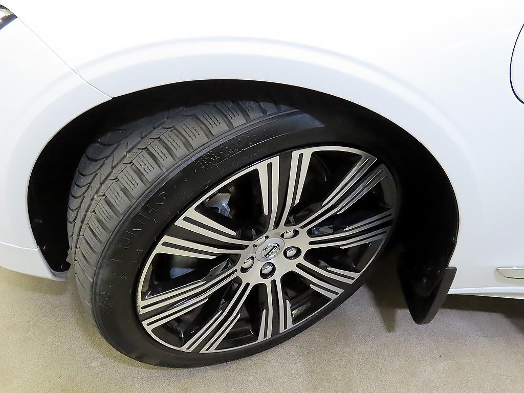 볼보 S90 T8 AWD 얼티메이트 브라이트 이미지 20