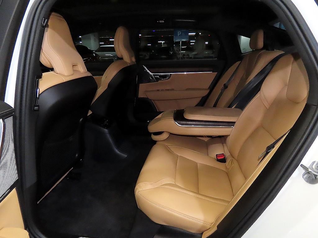볼보 S90 T8 AWD 얼티메이트 브라이트 이미지 7