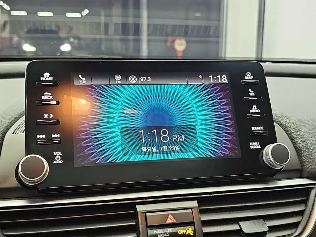 혼다 어코드 어코드(10세대) 2.0 하이브리드 투어링 이미지 14