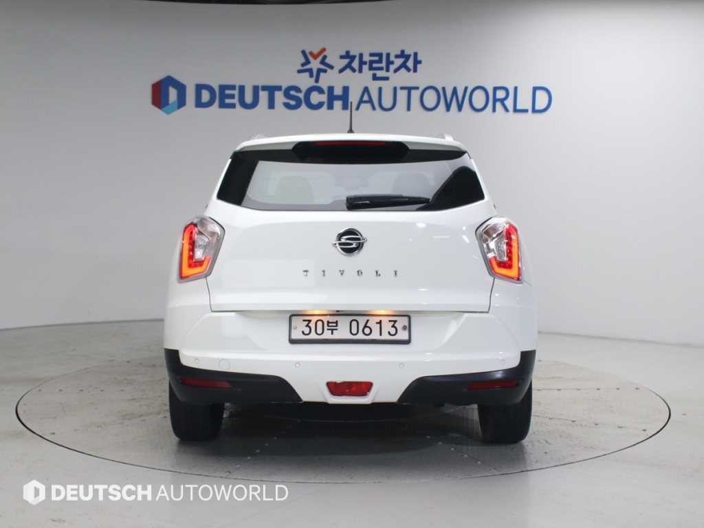 KG모빌리티(쌍용) 티볼리 가솔린 2WD 1.6 VX 이미지 4