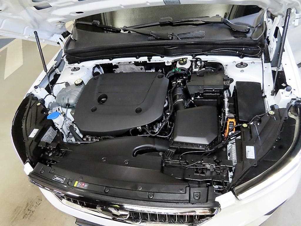 볼보 XC40 B4 AWD 플러스 브라이트 이미지 19