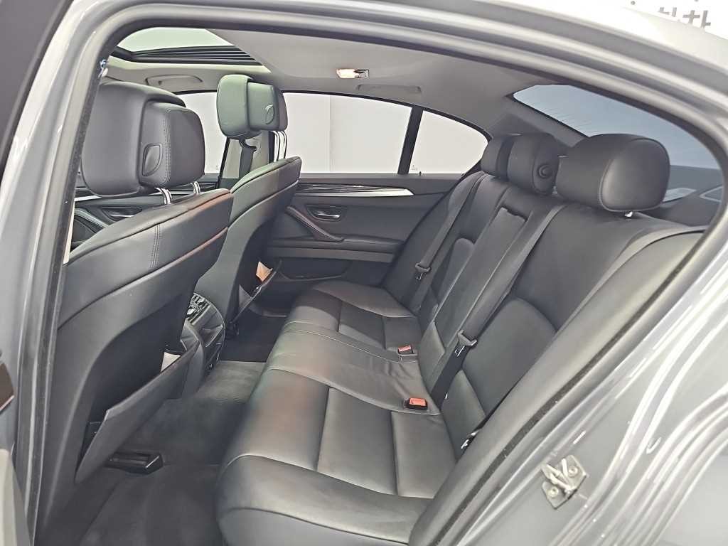 BMW 5시리즈 5시리즈 (F10) 528i 이미지 12