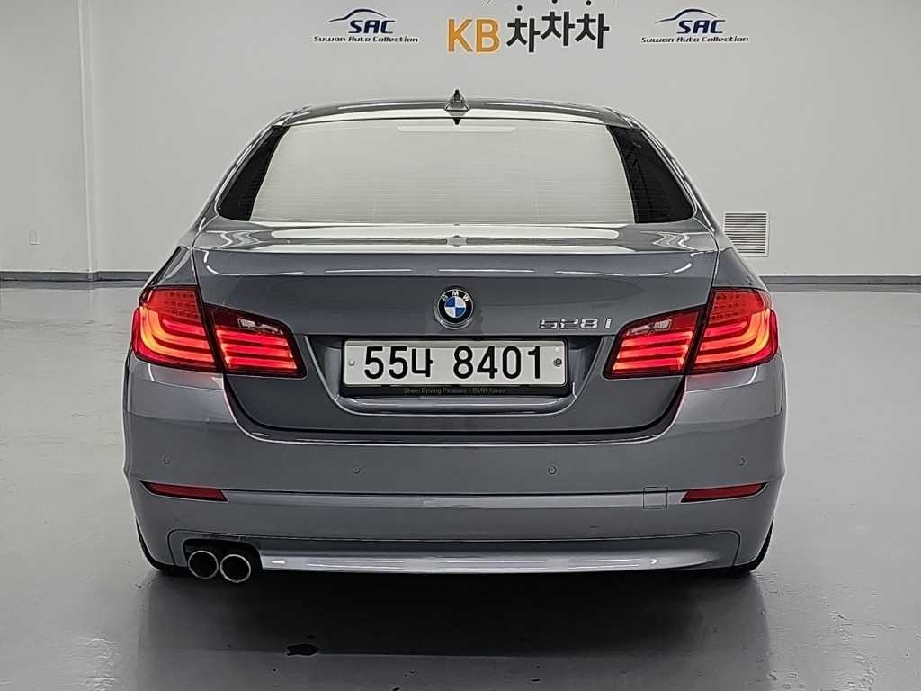 BMW 5시리즈 5시리즈 (F10) 528i 이미지 3