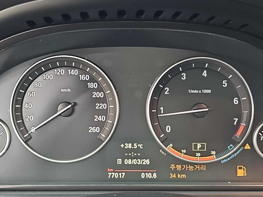 BMW 5시리즈 5시리즈 (F10) 528i 이미지 6