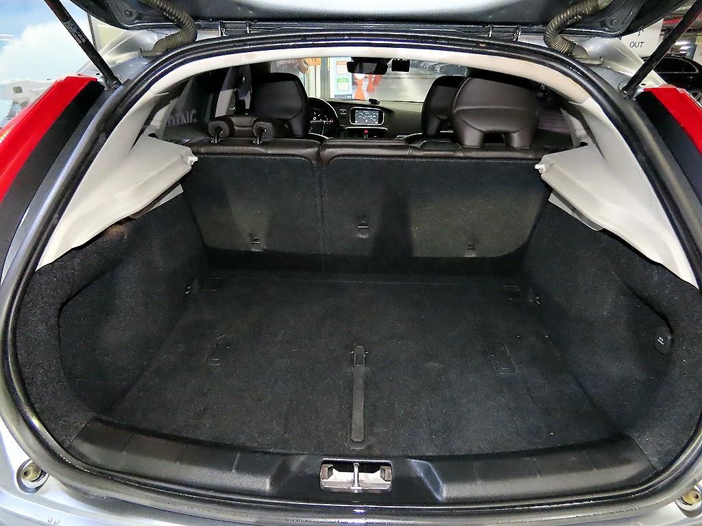 볼보 V40 V40 크로스컨트리 D3 이미지 17