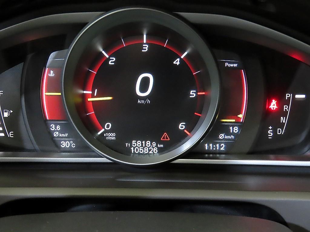 볼보 V40 V40 크로스컨트리 D3 이미지 9
