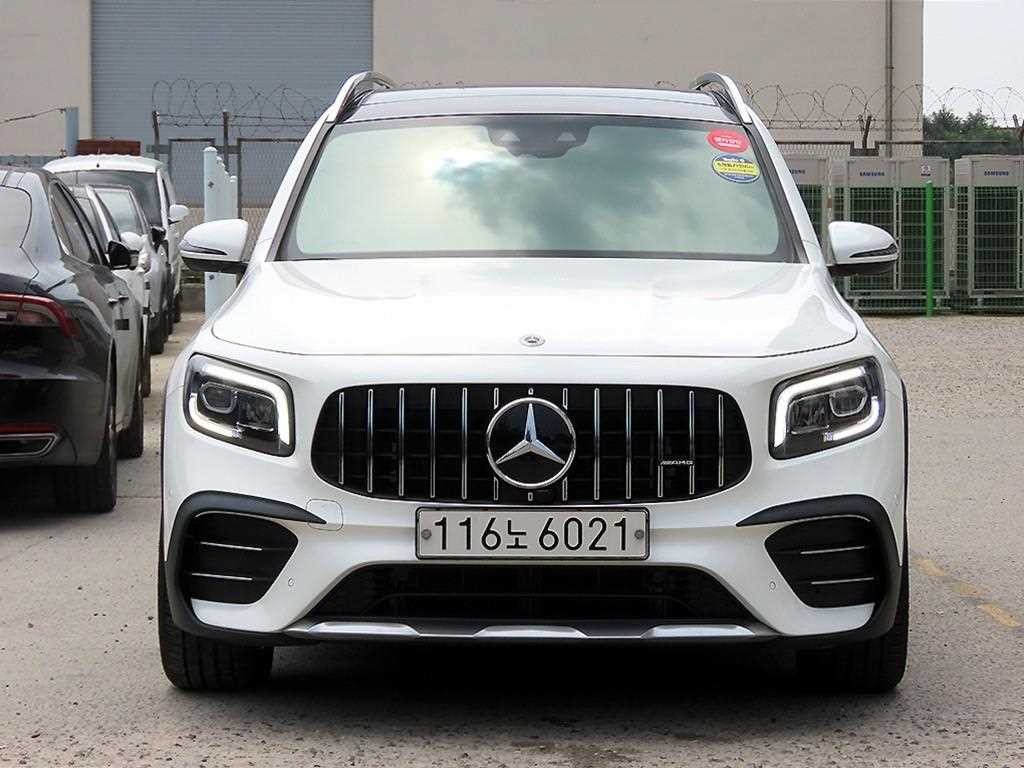벤츠 GLB 클래스 GLB클래스 X247 AMG GLB 35 4MATIC 이미지 1