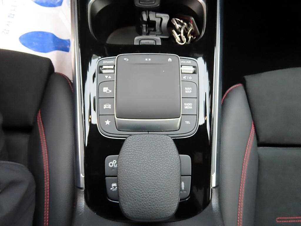 벤츠 GLB 클래스 GLB클래스 X247 AMG GLB 35 4MATIC 이미지 12