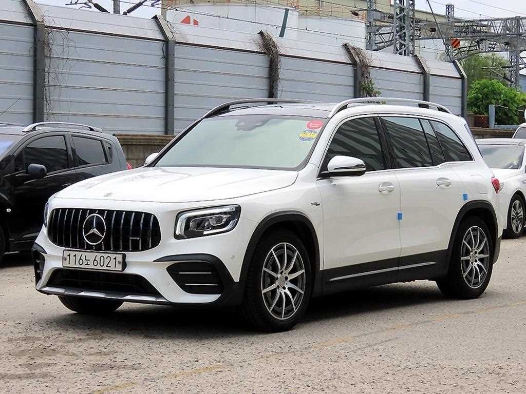 벤츠 GLB 클래스 GLB클래스 X247 AMG GLB 35 4MATIC 이미지 2