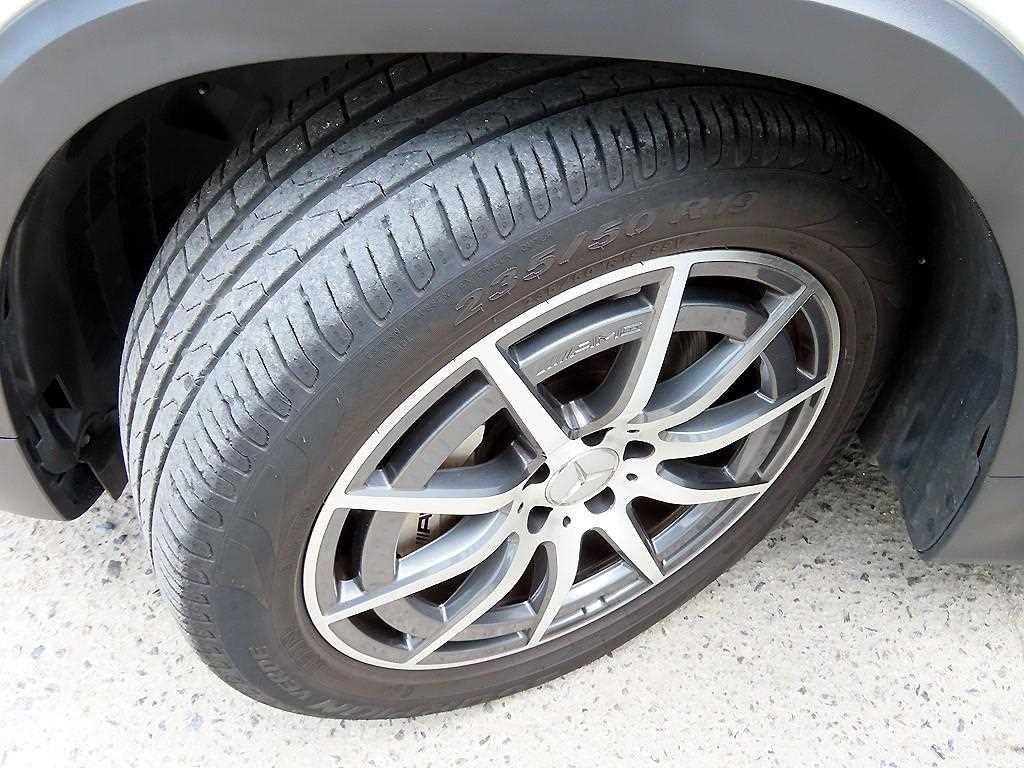 벤츠 GLB 클래스 GLB클래스 X247 AMG GLB 35 4MATIC 이미지 20