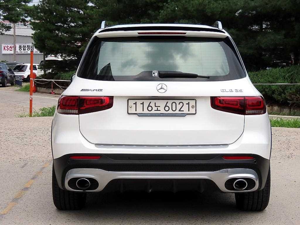 벤츠 GLB 클래스 GLB클래스 X247 AMG GLB 35 4MATIC 이미지 4
