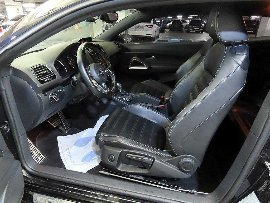 폭스바겐 시로코 2.0 TDI R-LINE 이미지 6