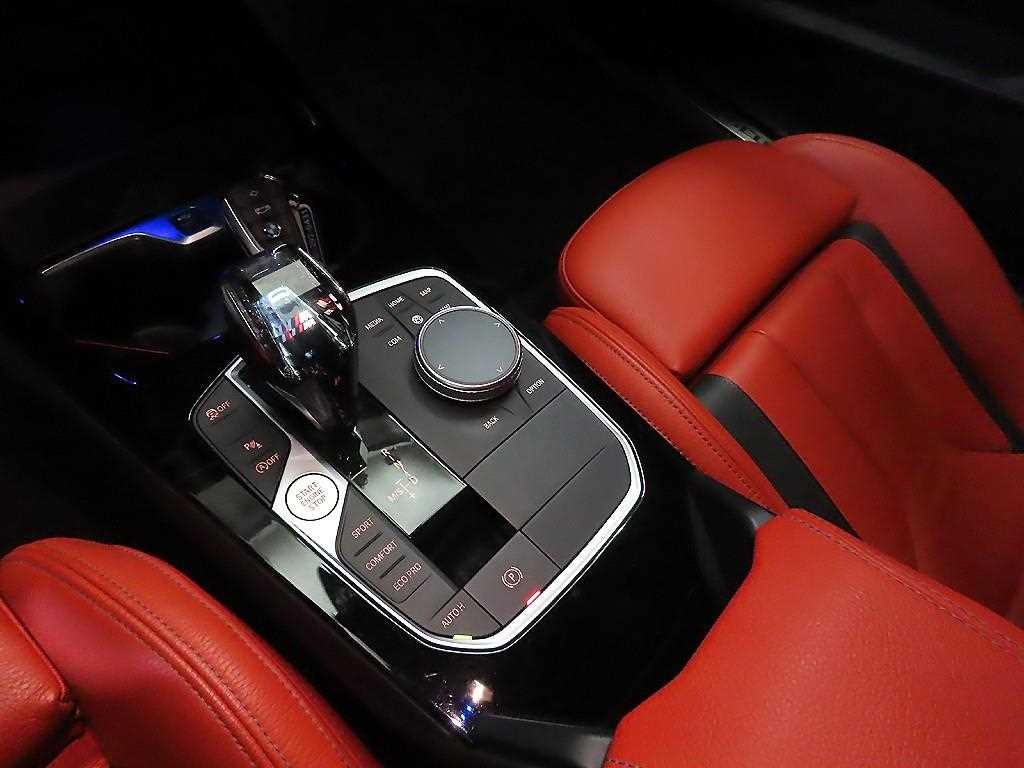 BMW 1시리즈 1시리즈 (F40) M135i xDrive 이미지 12