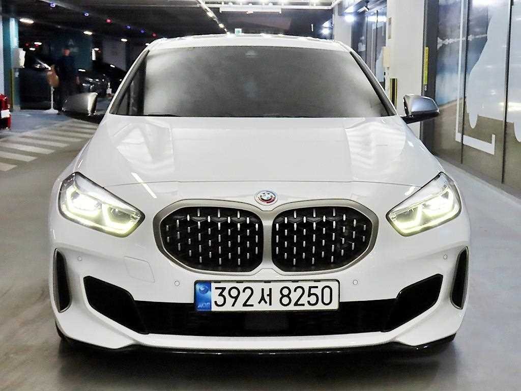 BMW 1시리즈 1시리즈 (F40) M135i xDrive 이미지 2