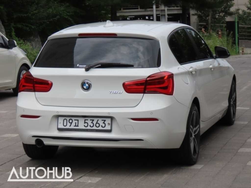 BMW 1시리즈 1시리즈 (F20) 118d 스포츠 이미지 3